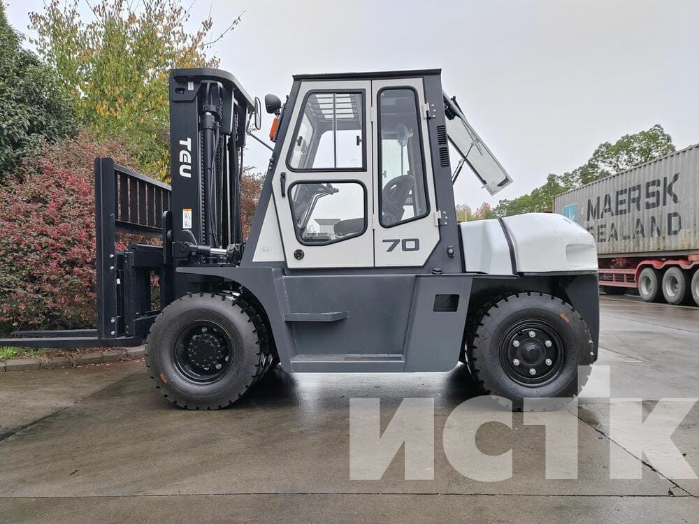 Вилочный погрузчик TEU FD80TS